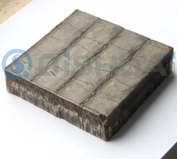 Podstawą są warunki pracy i dostosowywanie odporności na zużycie: rozwiązania Shandong Qishuai w zakresie odpornych na zużycie bimetalicznych płyt powierzchniowych